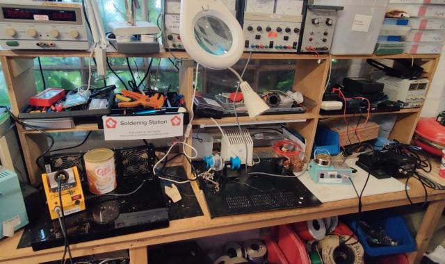 /img/home/soldering.jpg
